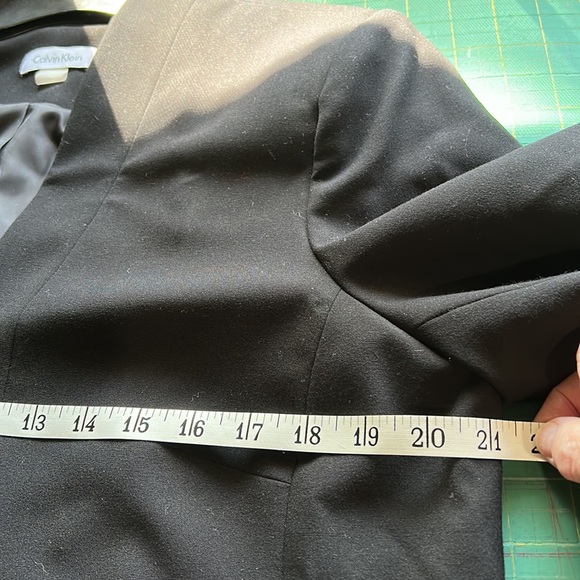 Jacket - Picture 8 of 11